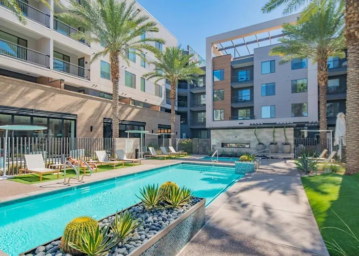 Dt 1bd With Pool Gym Parking Wd Apartment