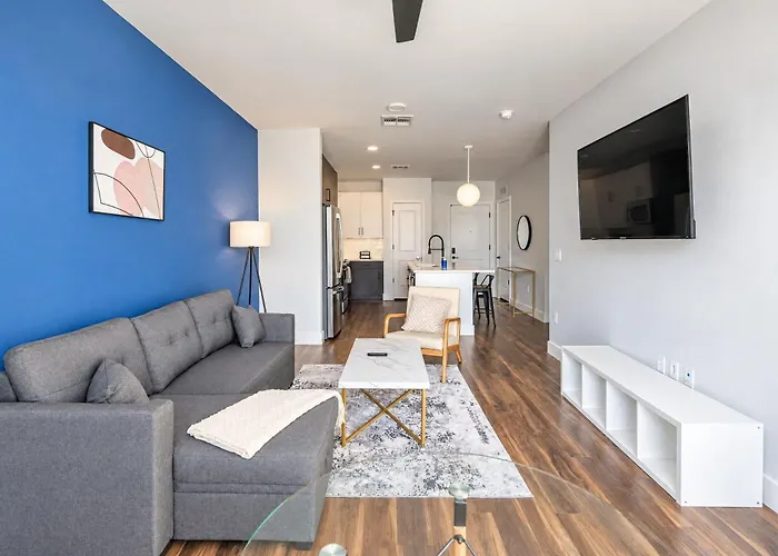 Dt 1bd With Pool Gym Parking Wd
